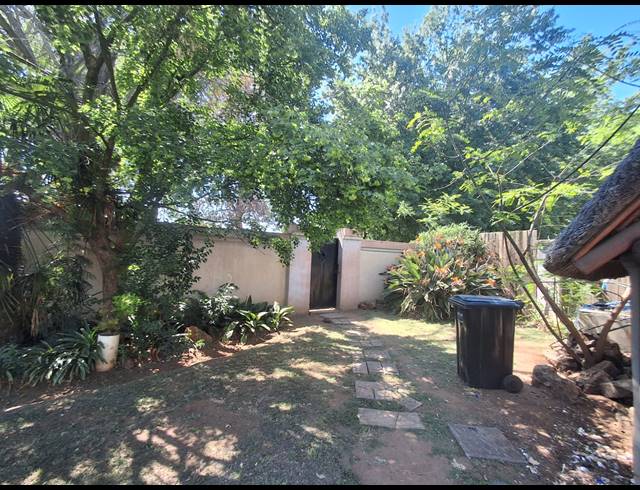 17 BEDROOM HOUSE FOR SALE IN VANDERBIJLPARK SE 7